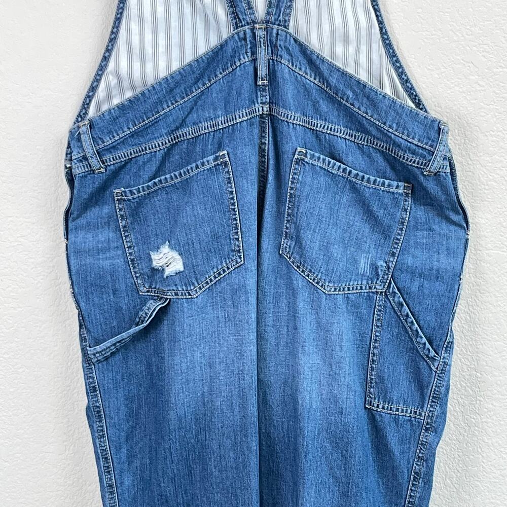 Gap Outlet Distressed Blue Denim Racerback Utility Bib Ripped Crop Overalls L - Picture 8 of 14